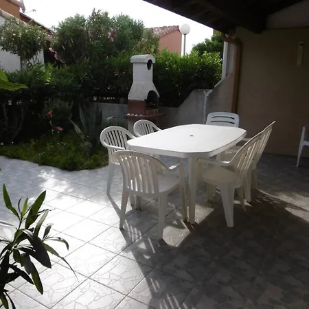 Holidayland 437 T2 Mezzanine 6 Couchages * Narbonne-Plage